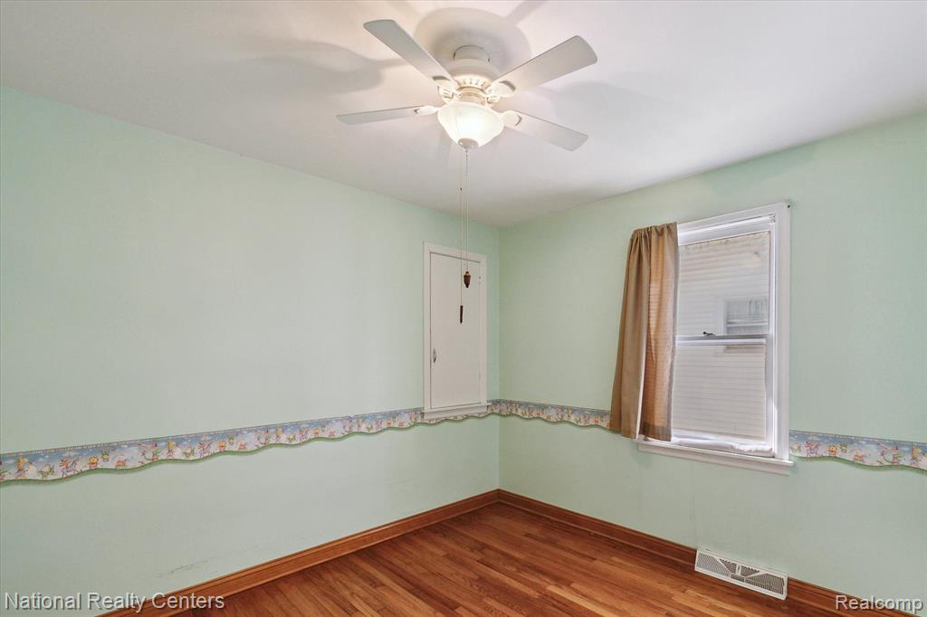 4955 WEBER Street, MI — Photo 25