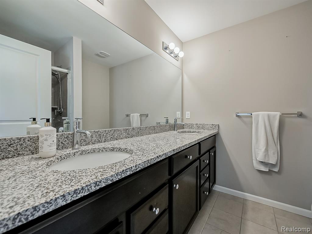 504 Anne Avenue, Brighton, MI 48116 — Photo 16