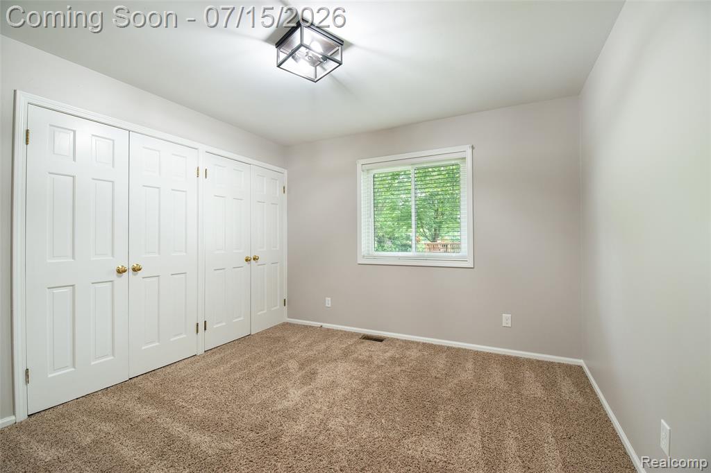 11660 Hawthorne Glen Drive, Grand Blanc, MI 48439 — Photo 15