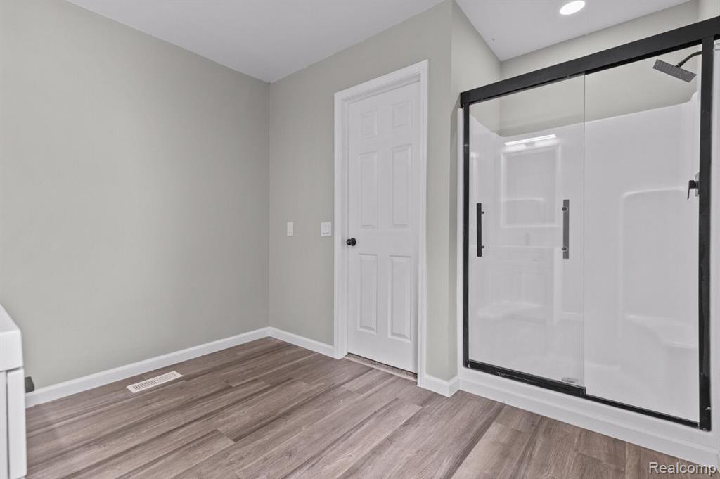 6536 Weathersfield Way, Canton, MI 48187 — Photo 18