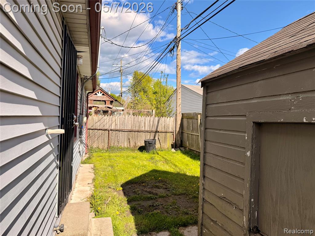 8308 Continental Avenue, Warren, MI 48089 — Photo 3