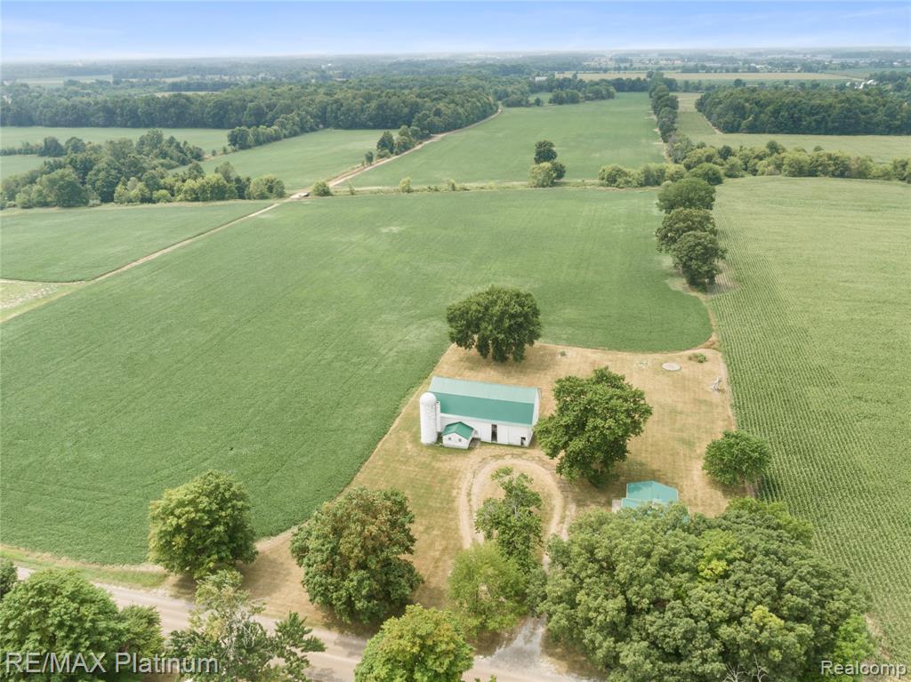 1136 S Nichols Road - Photo 5