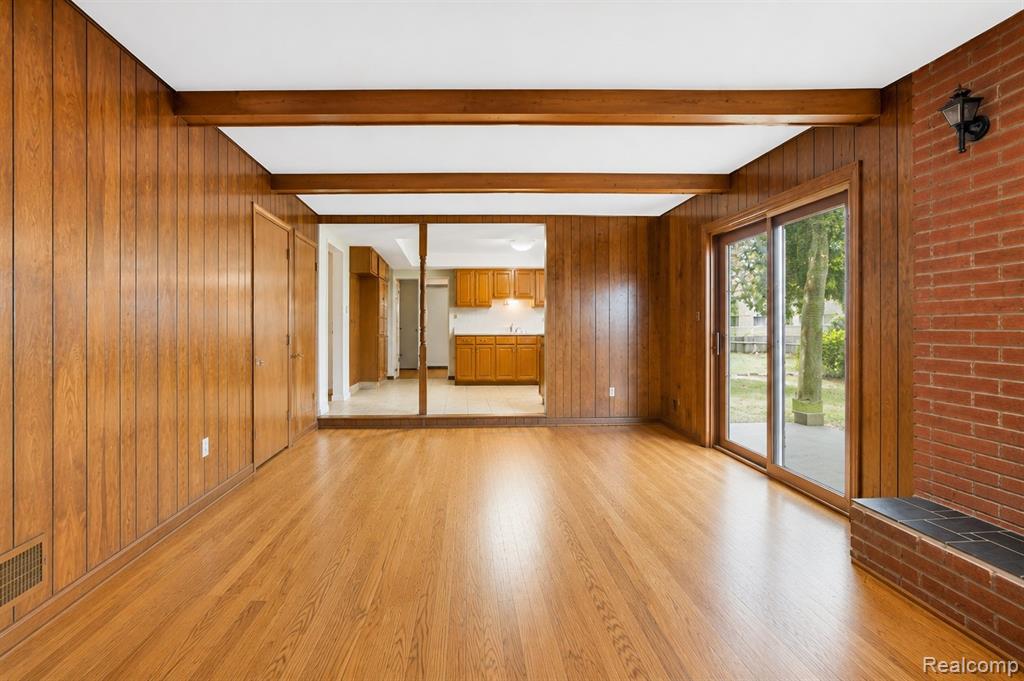 32229 Cambridge Drive, Warren, MI 48093 — Photo 16