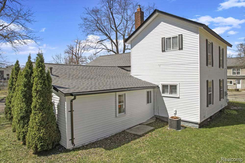32 EAST ST, Oxford, MI 48371 — Photo 21