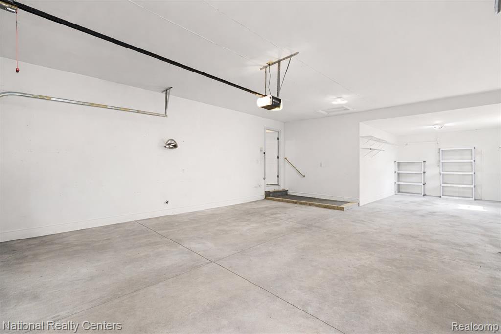 8521 Brewster, Canton, MI 48187 — Photo 37