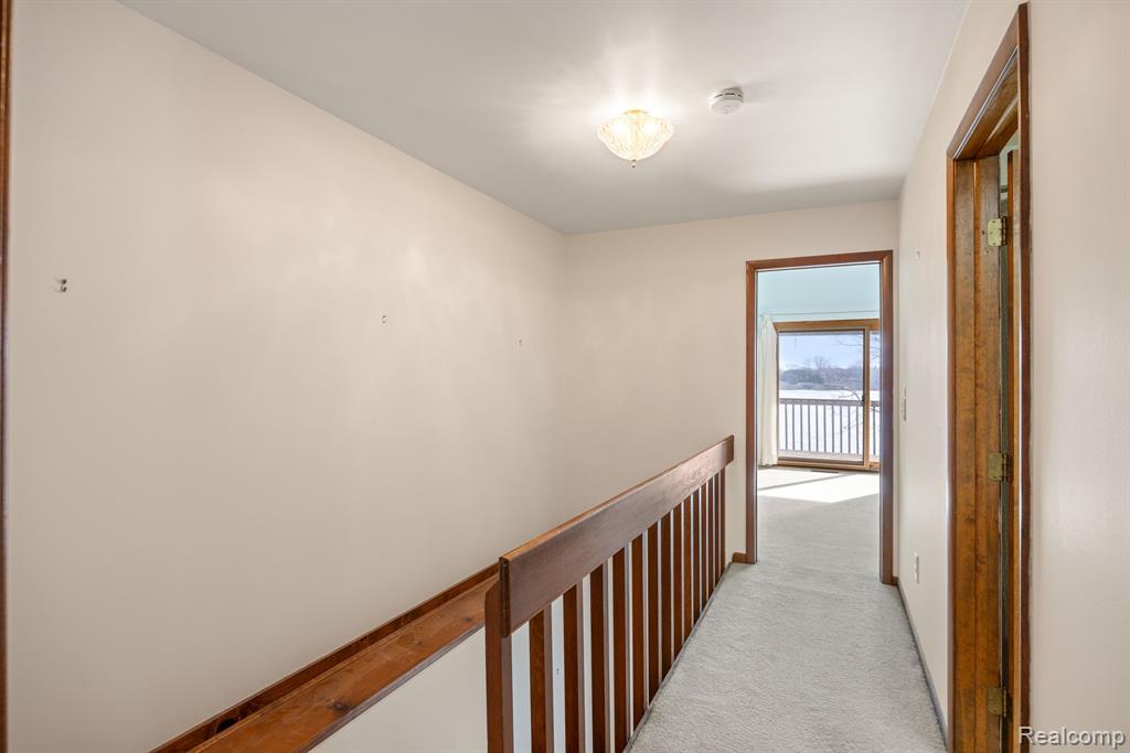 48041 BAYSHORE Drive, Belleville, MI 48111 — Photo 22