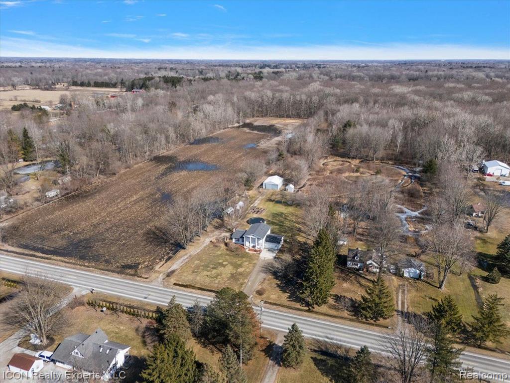 2595 PALMS Road, Columbus, MI — Photo 40