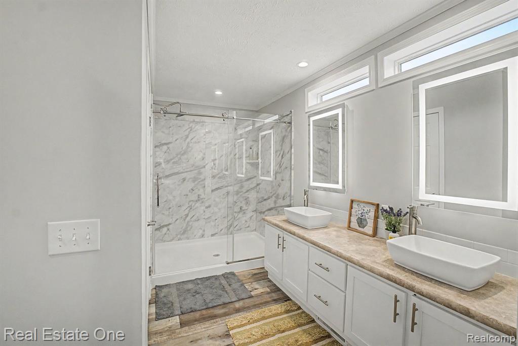 6435 Prince Blvd, Fenton, MI 48430 — Photo 9