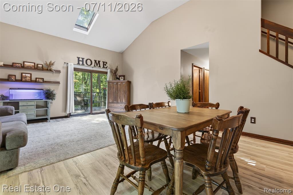 310 S Van Road, Holly, MI 48442 — Photo 9