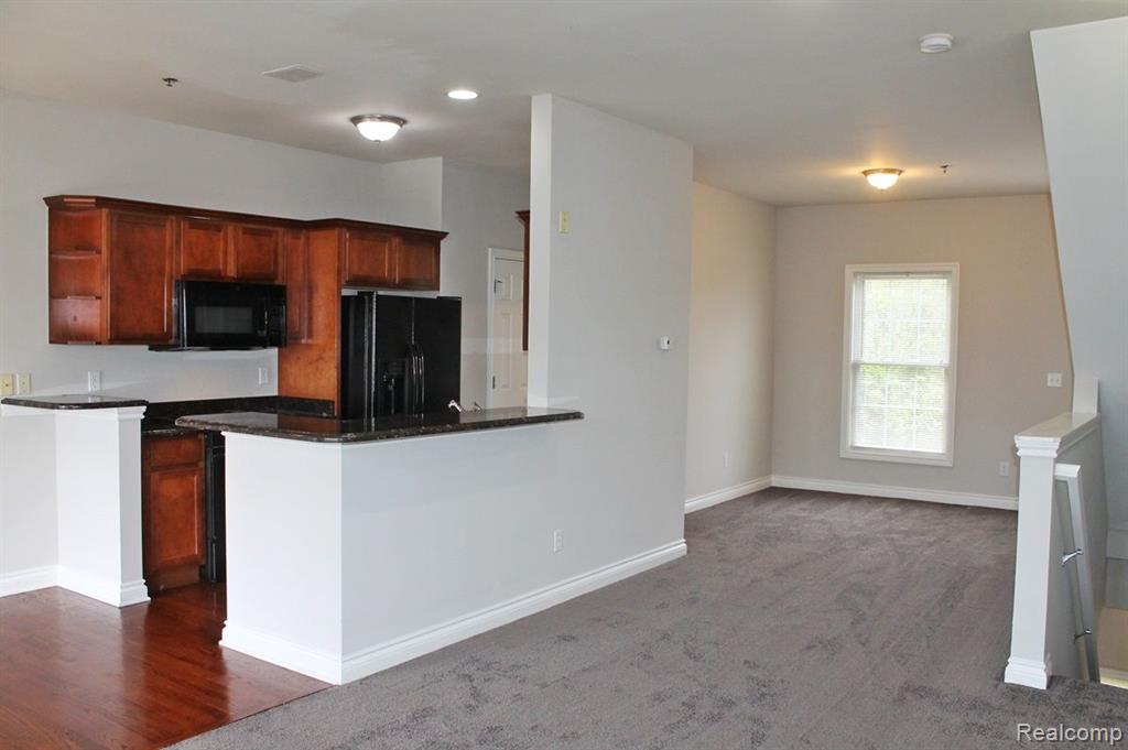45862 S STONEWOOD Road, 218, Canton, MI 48187 — Photo 18