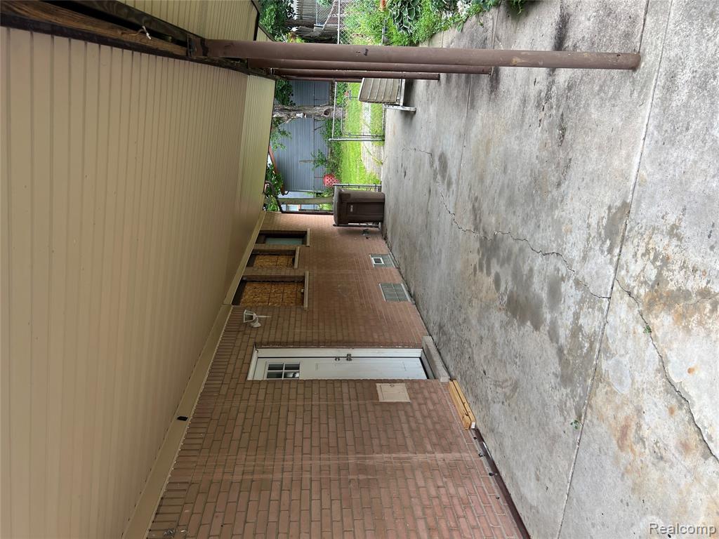 483 Lynch Avenue, Pontiac, MI 48342 — Photo 18