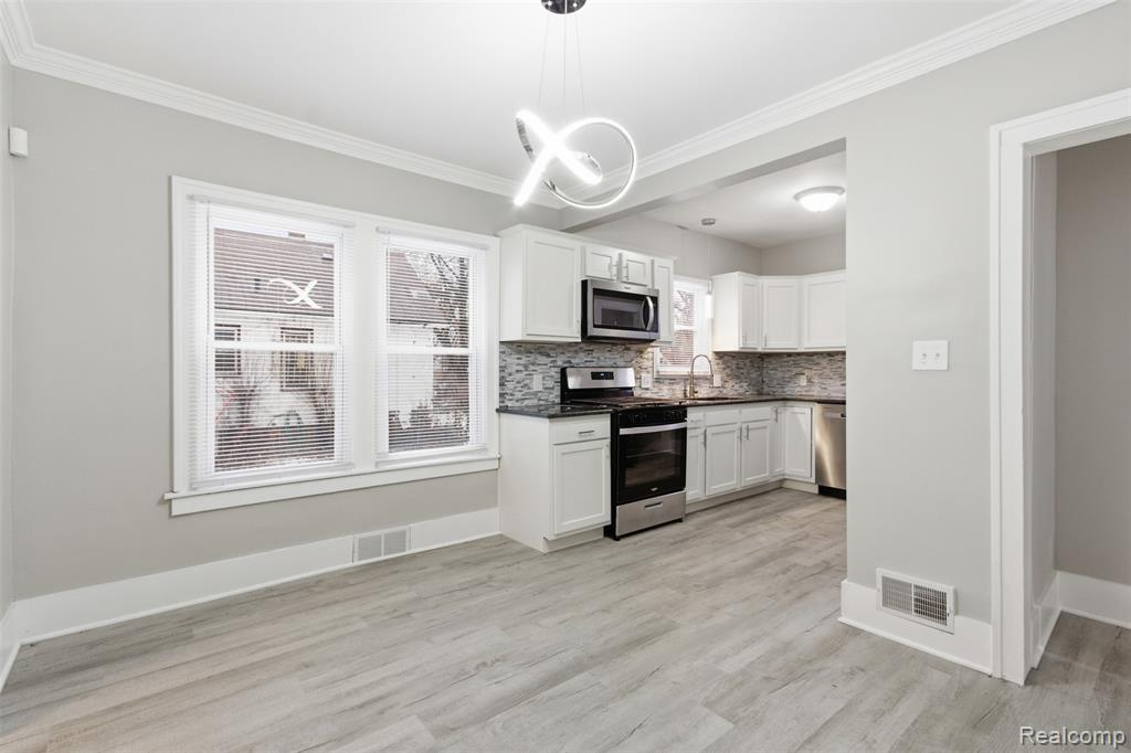 6433 Globe Street, Detroit, MI 48238 — Photo 6