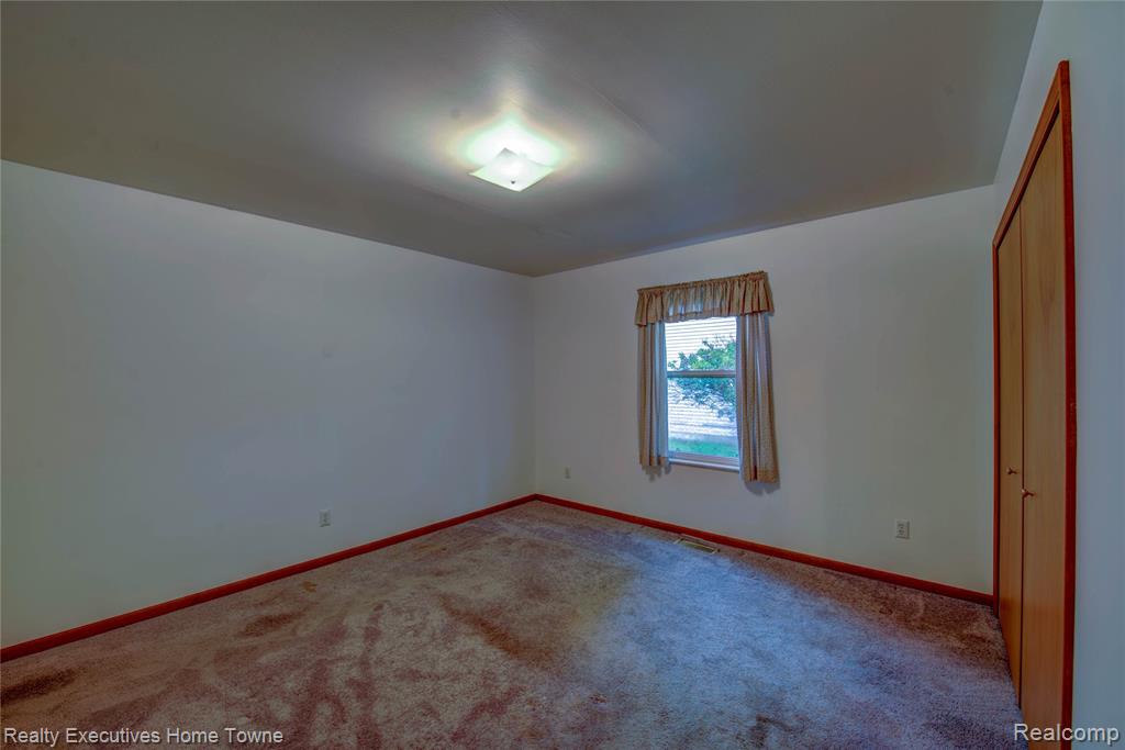 3232 Elecia Drive, Port Huron, MI 48060 — Photo 17