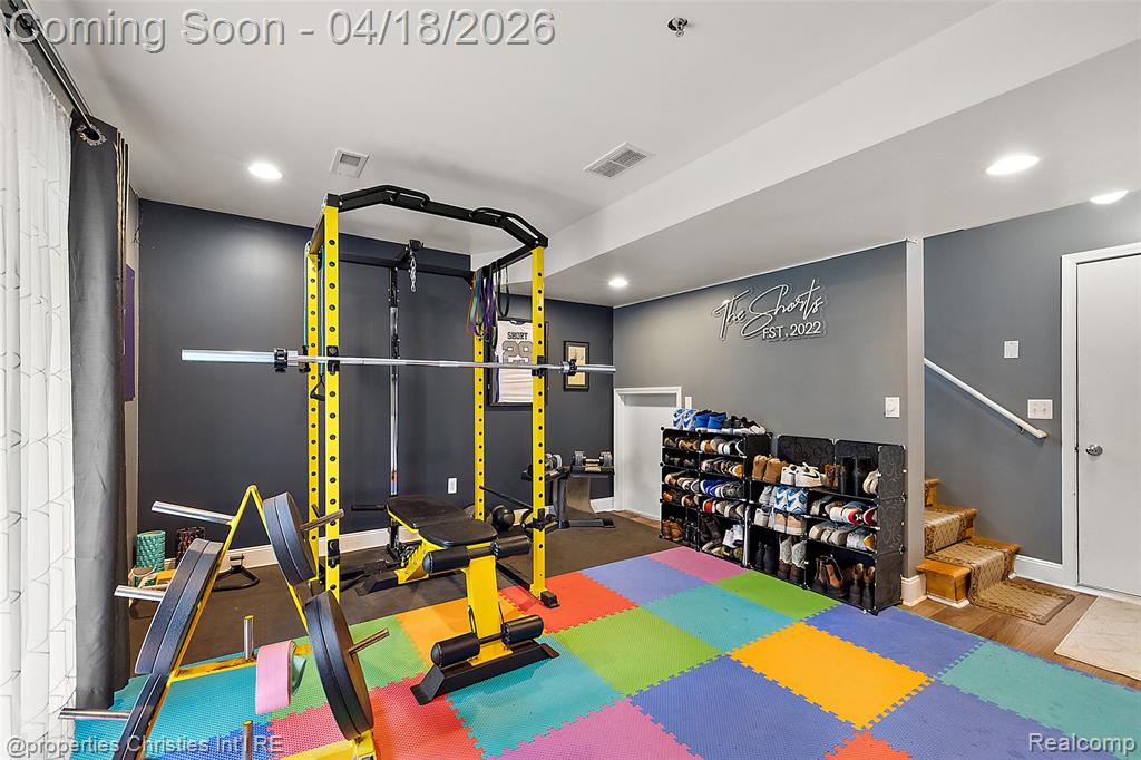 43836 Cherry Grove E Court E, Canton, MI 48188 — Photo 33