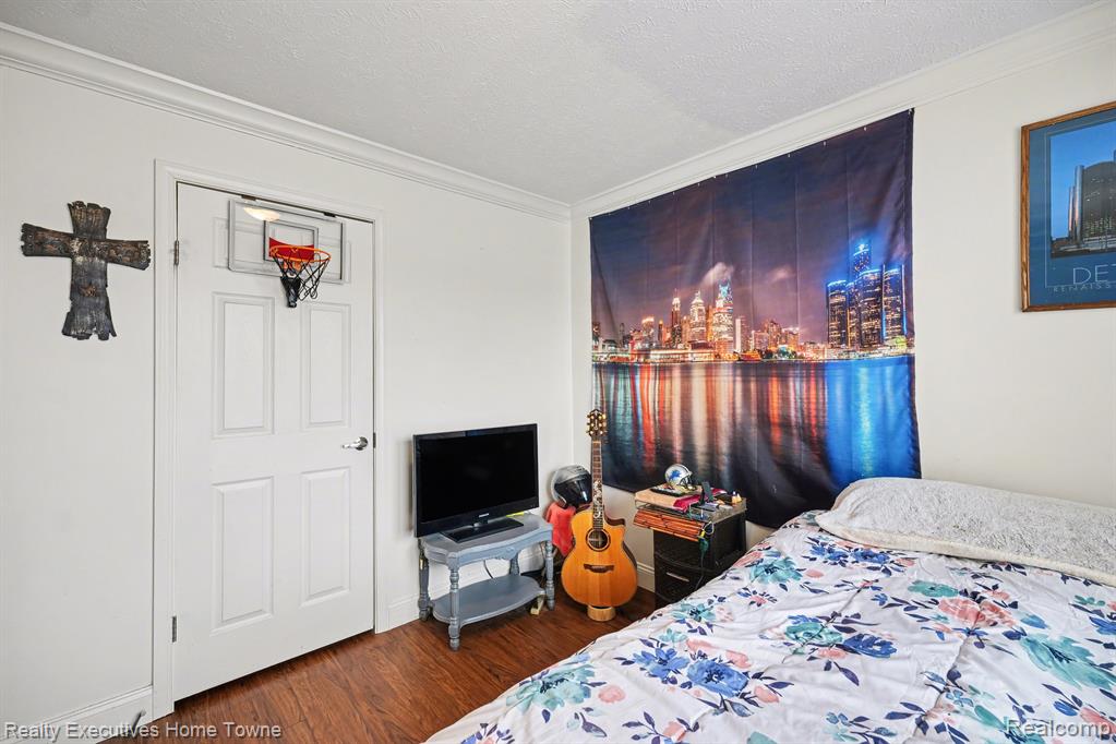 46229 Worlington Dr, Macomb, MI 48044 — Photo 21