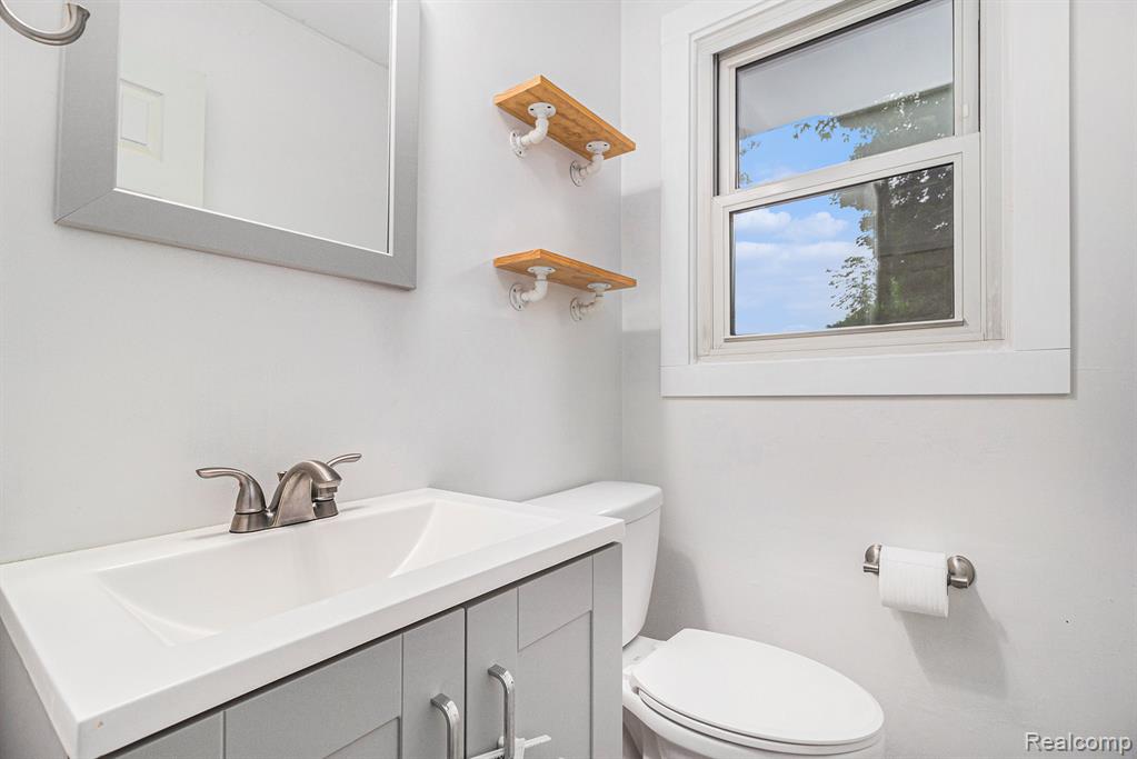 5369 Old Franklin Road, Grand Blanc, MI 48439 — Photo 11