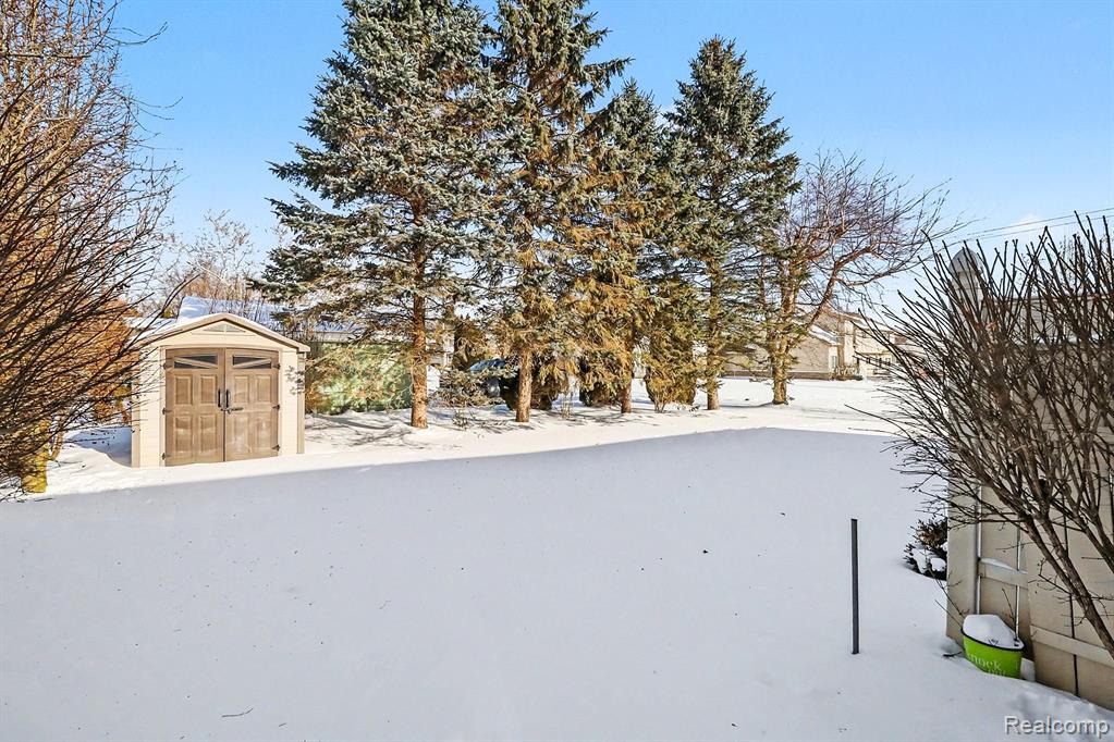 2958 Blue Heron Lane, Wixom, MI 48393 — Photo 37