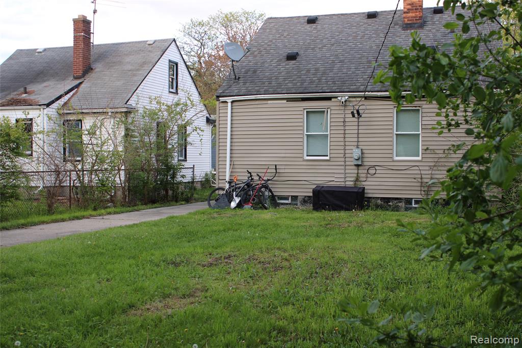 9337 Rutland Street, Detroit, MI 48228 — Photo 38