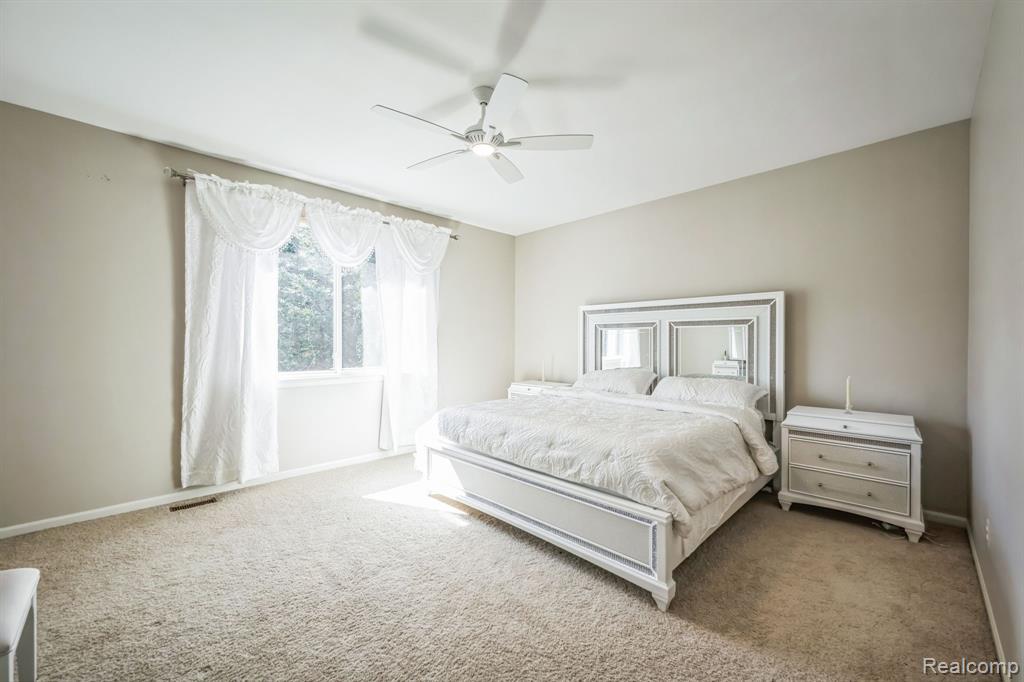 6768 HAYMARKET, Shelby Twp, MI 48317 — Photo 21