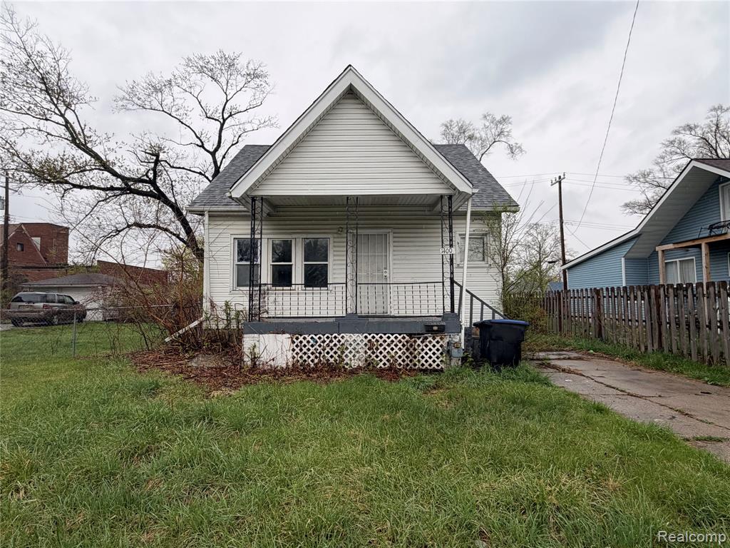 14002 Vaughan Street - Photo 2
