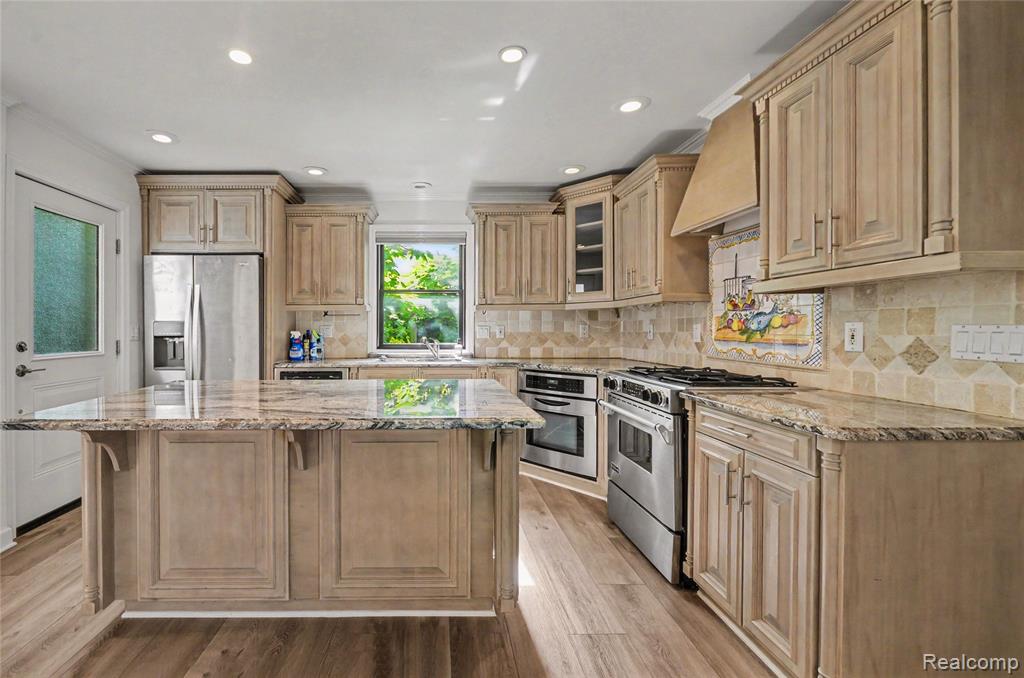 615 Davis Avenue, Birmingham, MI 48009 — Photo 12