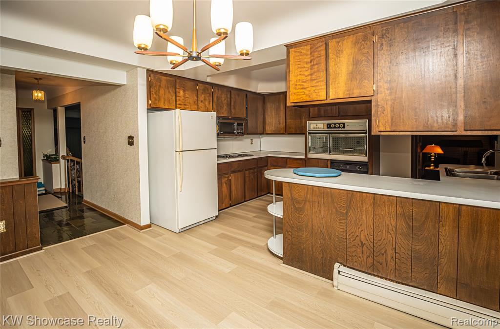3651 Chicago Road, Warren, MI 48092 — Photo 23