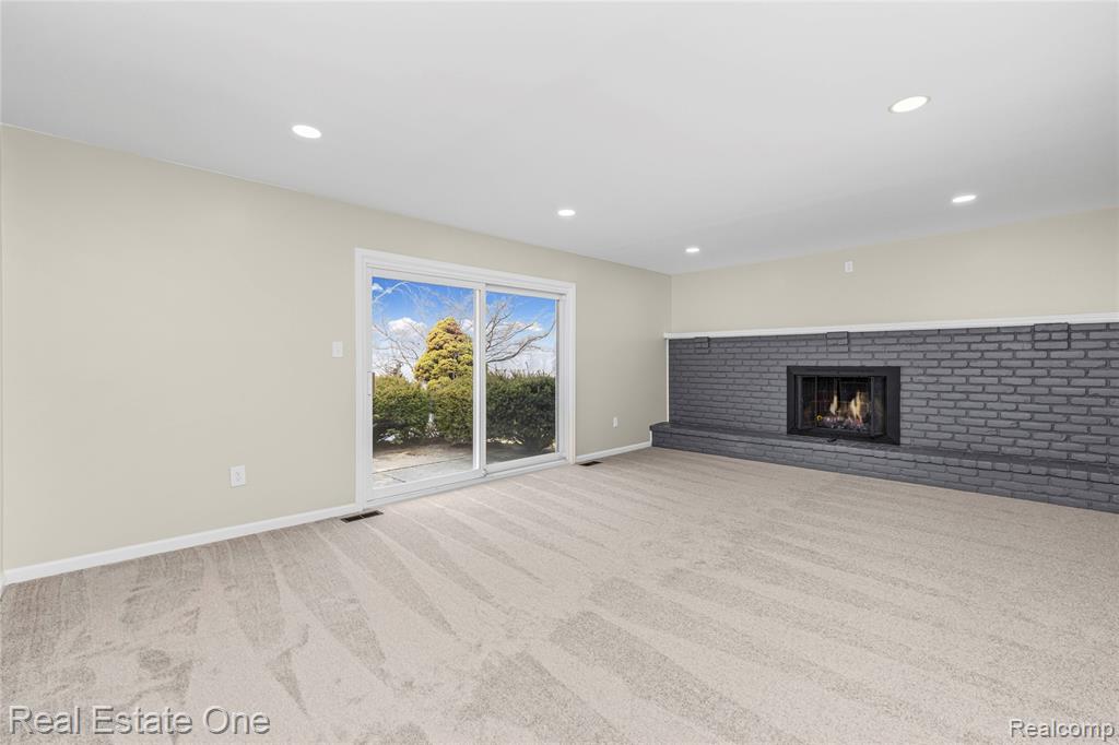 32363 Olde Franklin Drive, Farmington, MI, 48334