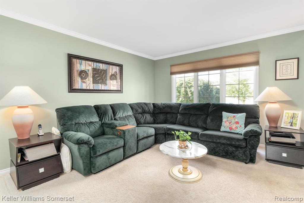 55328 BELMONT Drive, Shelby Twp, MI 48315 — Photo 16