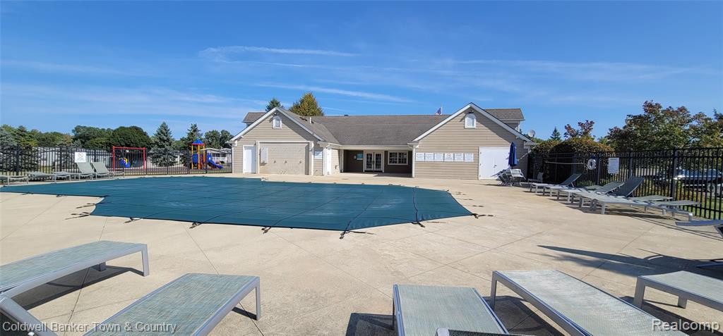 11108 Wood Run Circle, South Lyon, MI 48178 — Photo 41
