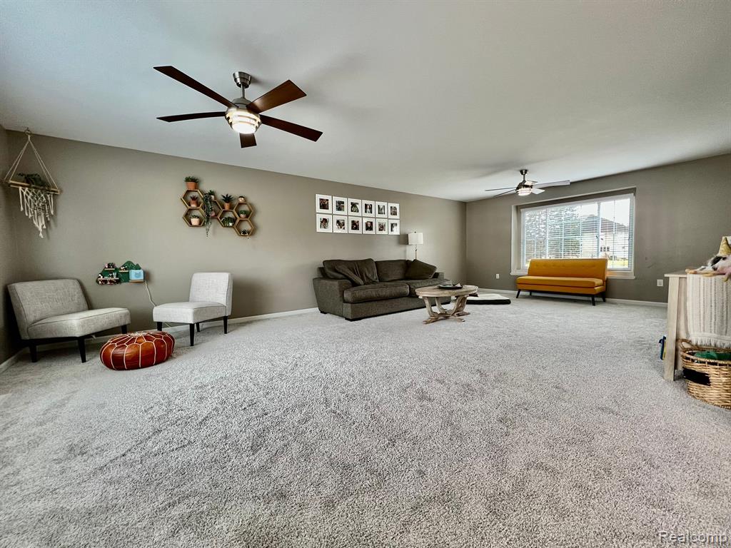 555 Colorado Avenue, Marysville, MI 48040 — Photo 9
