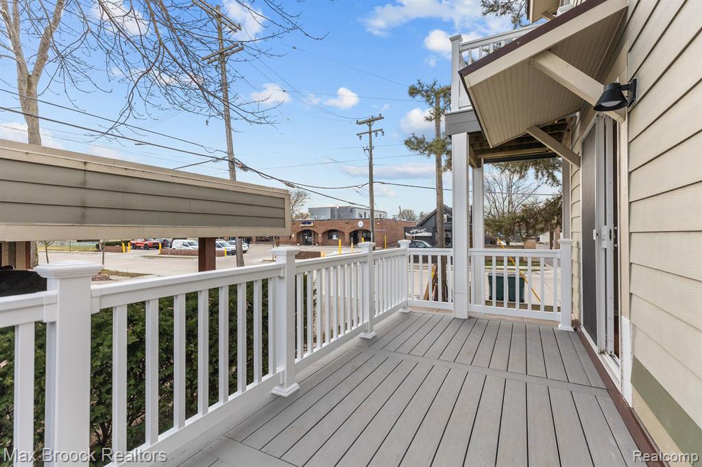 602 E LINCOLN Street, Birmingham, MI 48009 — Photo 17