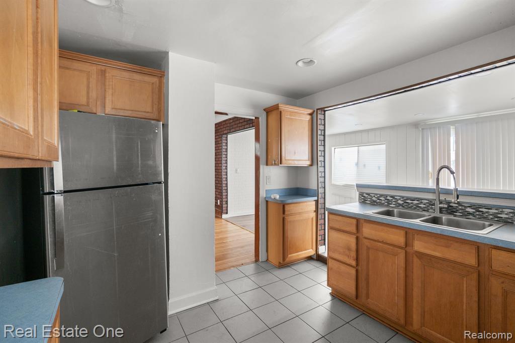 5370 SEEBALDT Street, Detroit, MI 48204 — Photo 14