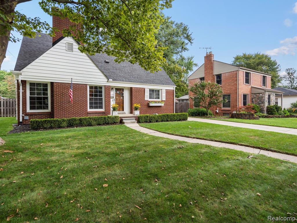 4420 SAMOSET Road, Royal Oak, MI 48073 — Photo 2