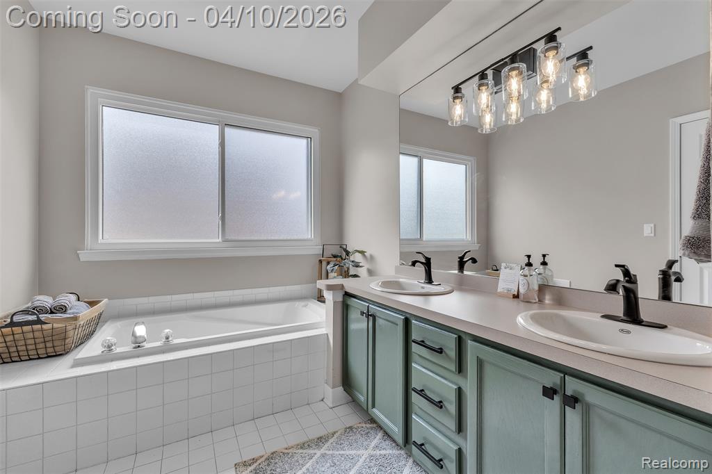 47105 Larchmont Drive, Canton, MI 48187 — Photo 30