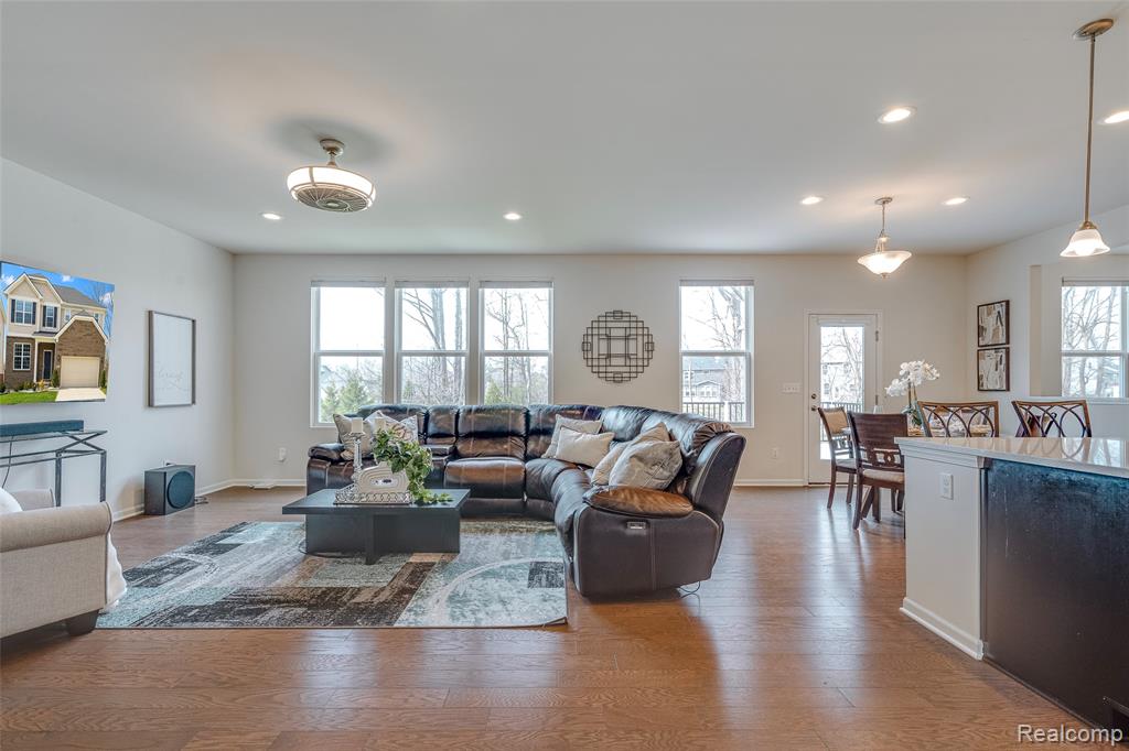 58904 Calabrese Drive, South Lyon, MI 48178 — Photo 26