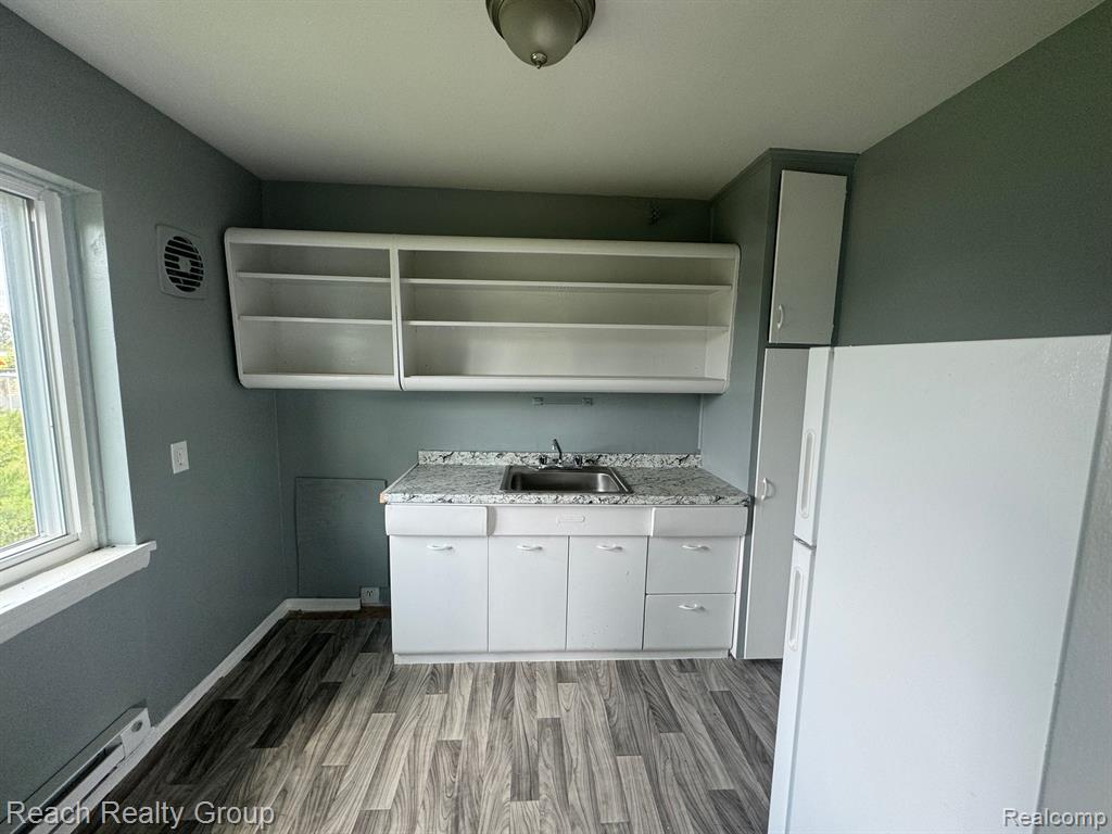 5061 Lakewood, Detroit, MI 48213 — Photo 6