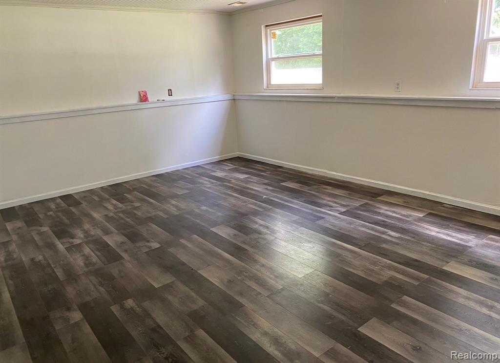 9523 Waite Drive, Fenton, MI 48430 — Photo 17
