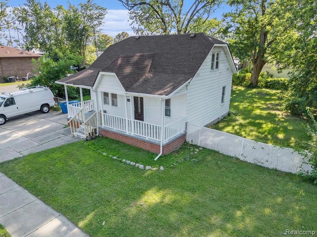 5651 N Beech Daly Road, Dearborn Heights, MI 48127 — front exterior