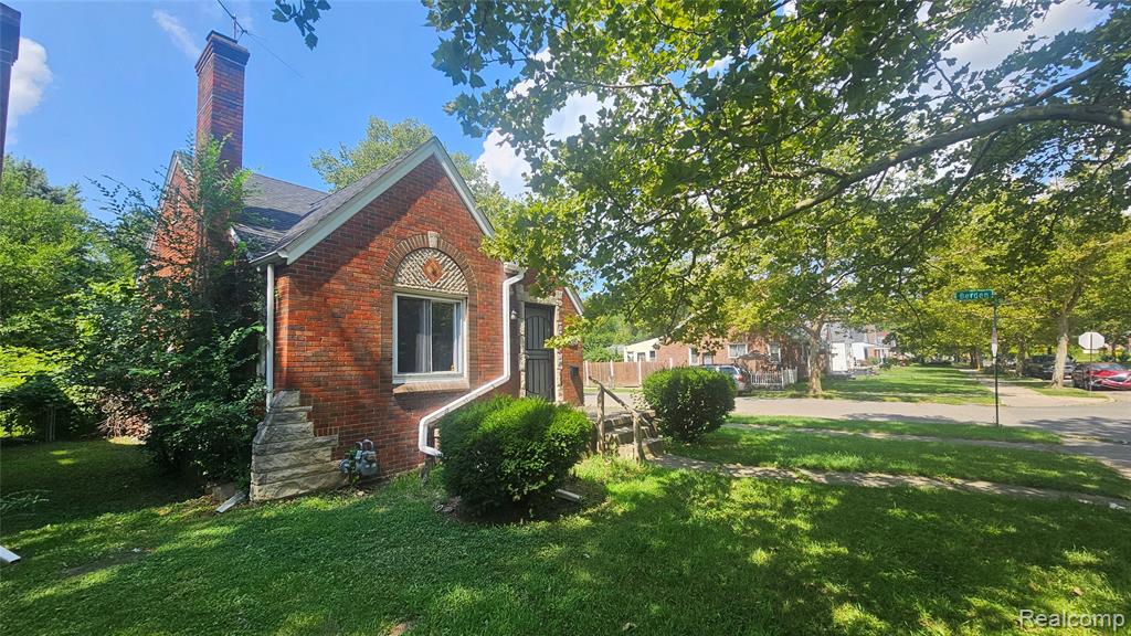 6015 Hereford Street, Detroit, MI 48224 — Photo 4