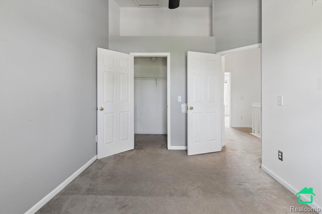 7458 Knollwood Drive, Ypsilanti, MI 48197 — Photo 18
