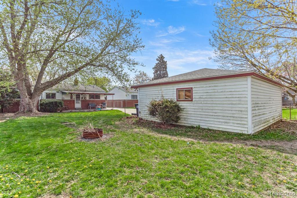 9834 DUDLEY Street, Taylor, MI 48180 — Photo 23