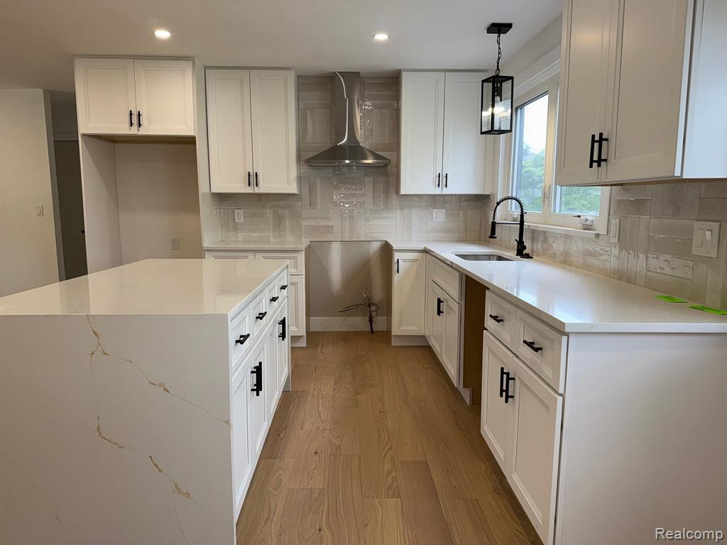 42811 WILMINGTON Drive, Sterling Heights, MI 48313 — Photo 9