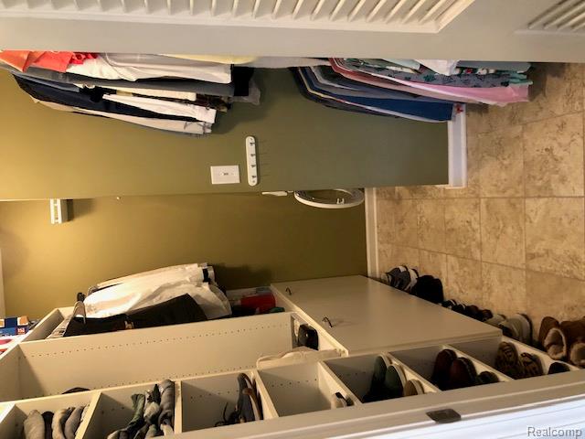 725 Randolph Street, 218, Northville, MI 48167 — Photo 16