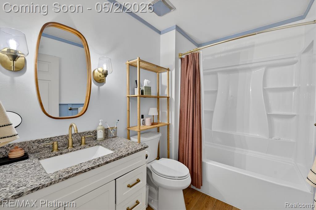 420 N East Street, Brighton, MI 48116 — Photo 9