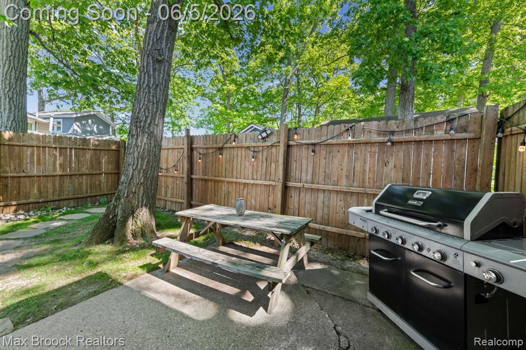 5338 Wildwood Drive, Howell, MI 48843 — Photo 26