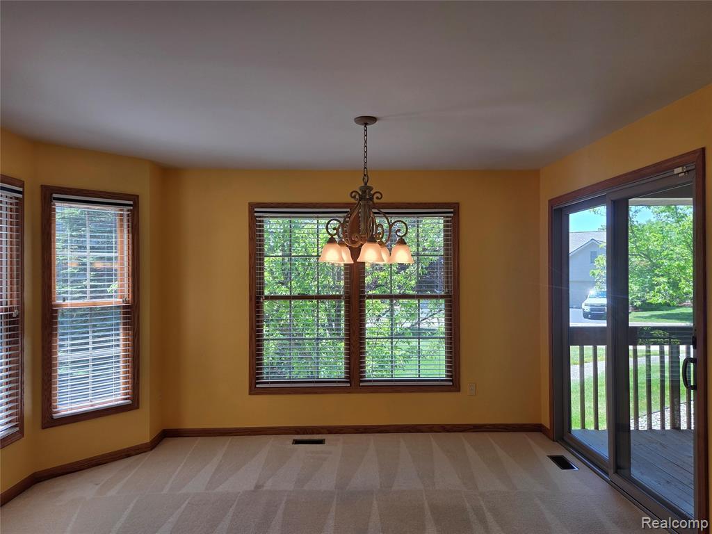 6102 Doveplum Drive, Brighton, MI 48116 — Photo 7