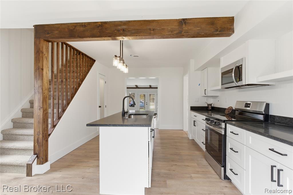 6351 Beth, Brighton, MI 48116 — Photo 19