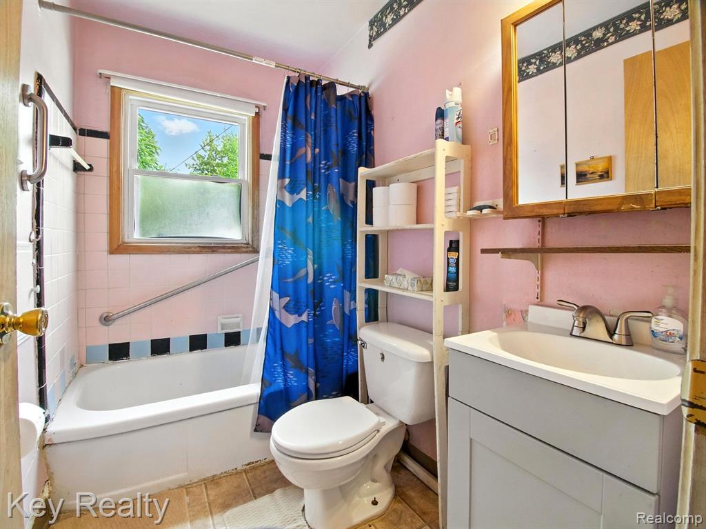 1225 S Annabelle Street, Detroit, MI 48217 — Photo 7