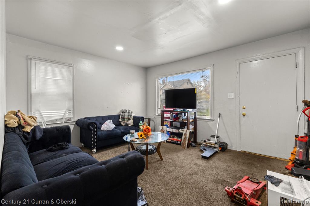 15364 LAWTON Street - Photo 4