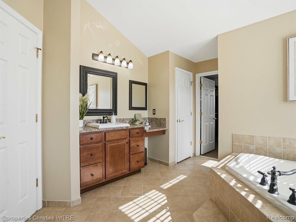 18825 Heather Ridge Drive, Northville, MI 48168 — Photo 31